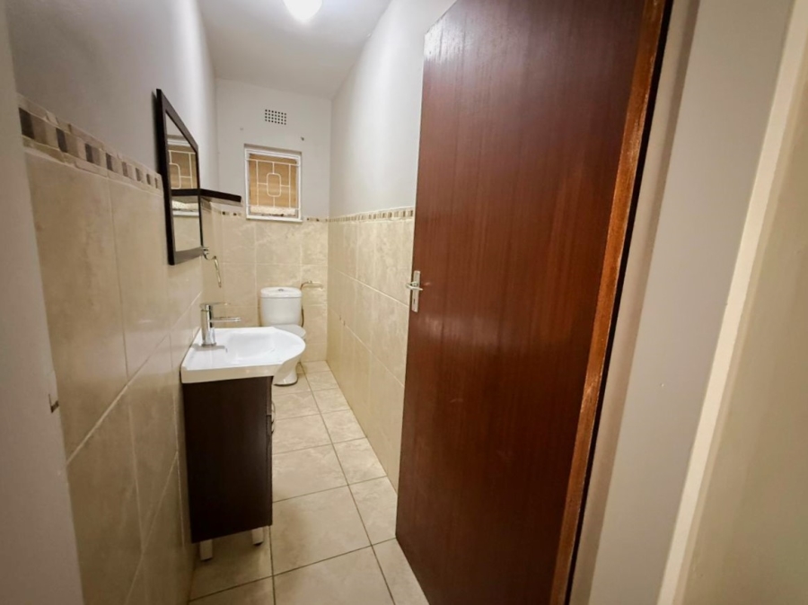 To Let 4 Bedroom Property for Rent in Dan Pienaar Free State